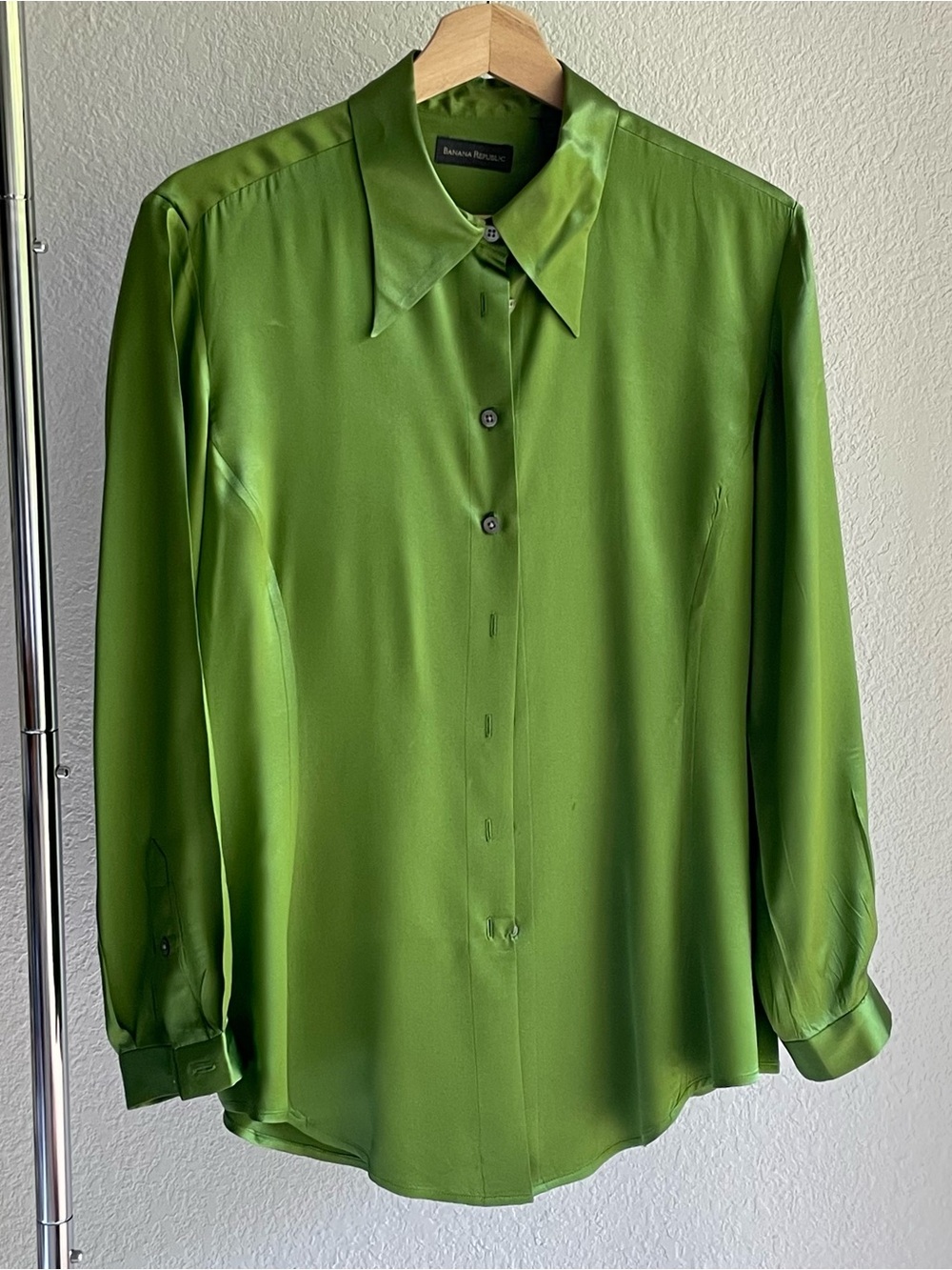 Banana Republic chartreuse Green Satin silk Button-Down Shirt